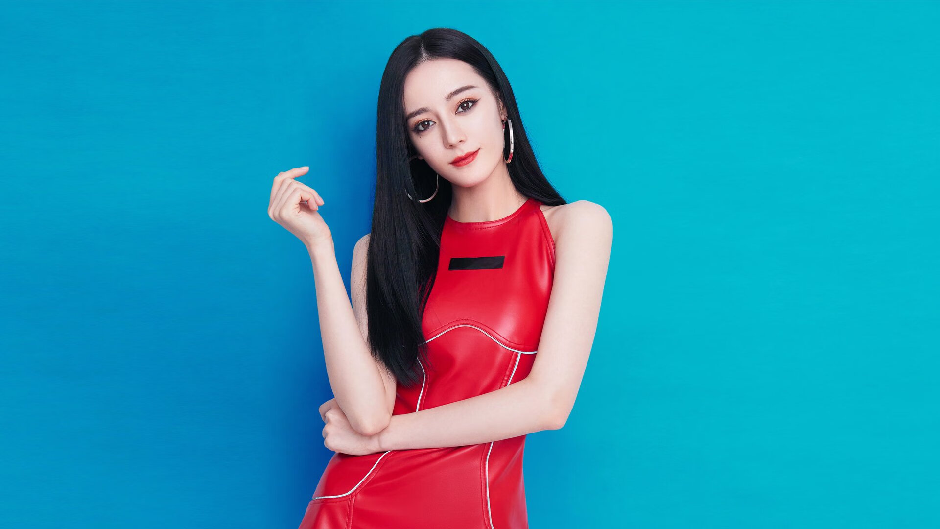 职业联赛颁奖现场感人环节引发观众共鸣，职业联赛奖金最多的游戏